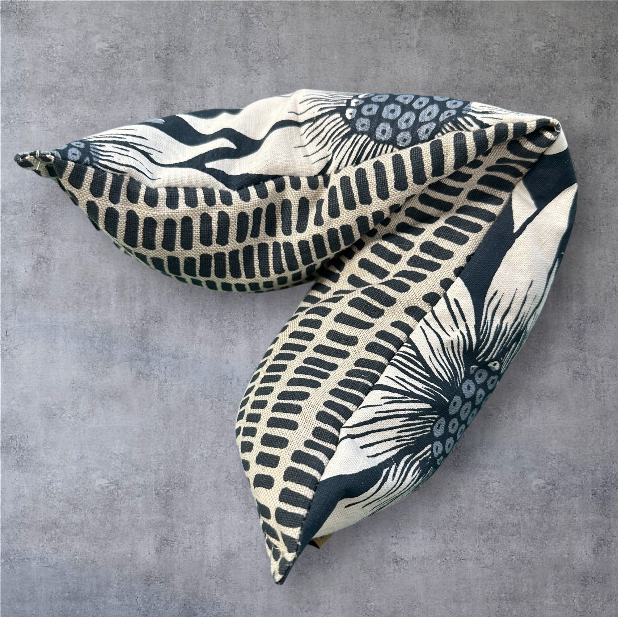 Flannel in ink Heat Pack - Premium - Image 3