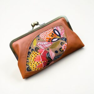 Autumn Clutch - Caramel
