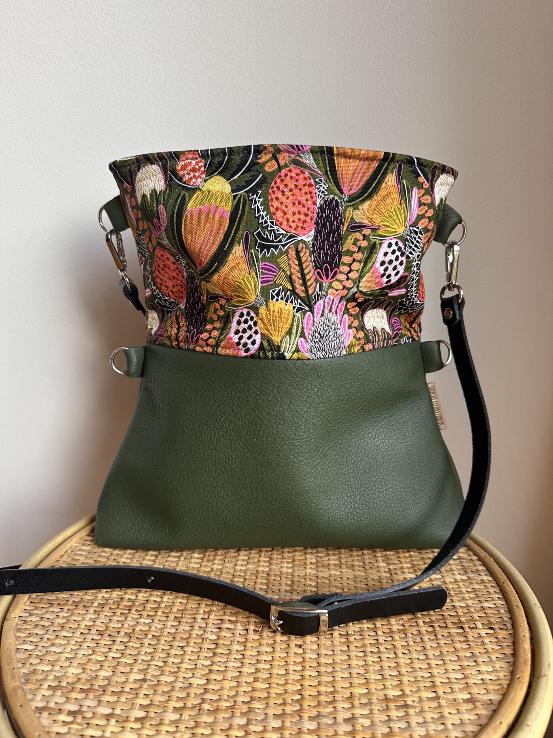 Kirsten Fold Over Bag - Moss - Image 2