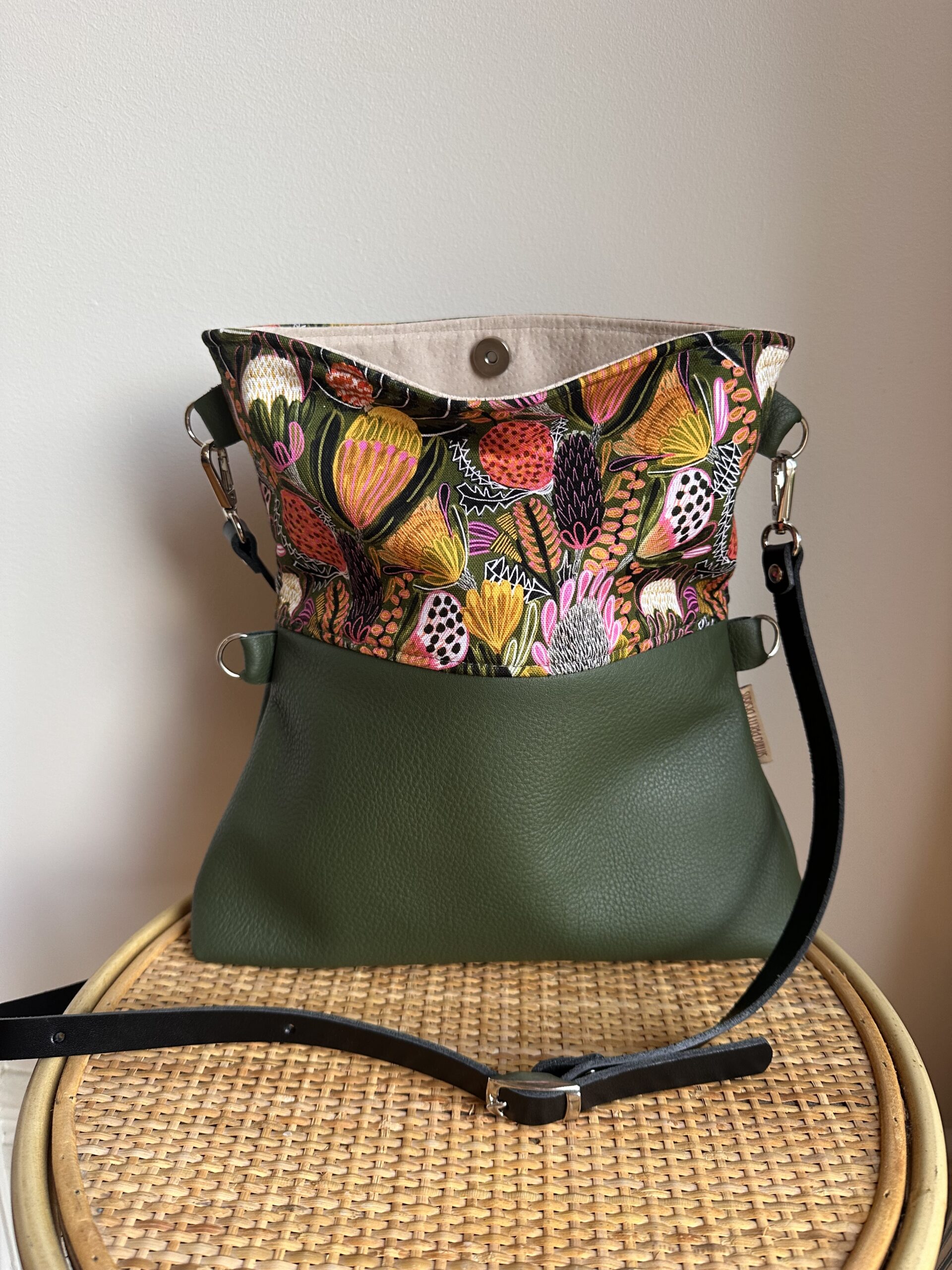 Kirsten Fold Over Bag - Moss - Image 3